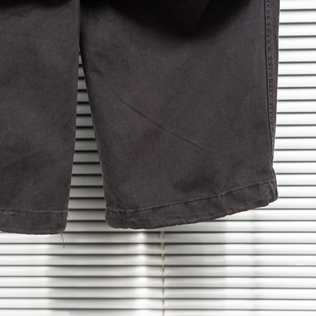 P340 top version (different currencies) Style: Stone Island STONE LSLAND washed and distressed multi-pocket functional trousers Color: Picture color Size: M-XXXL Fabric: Workwear Accessories: Full set of customized accessories No gender distinction, same style for men and women